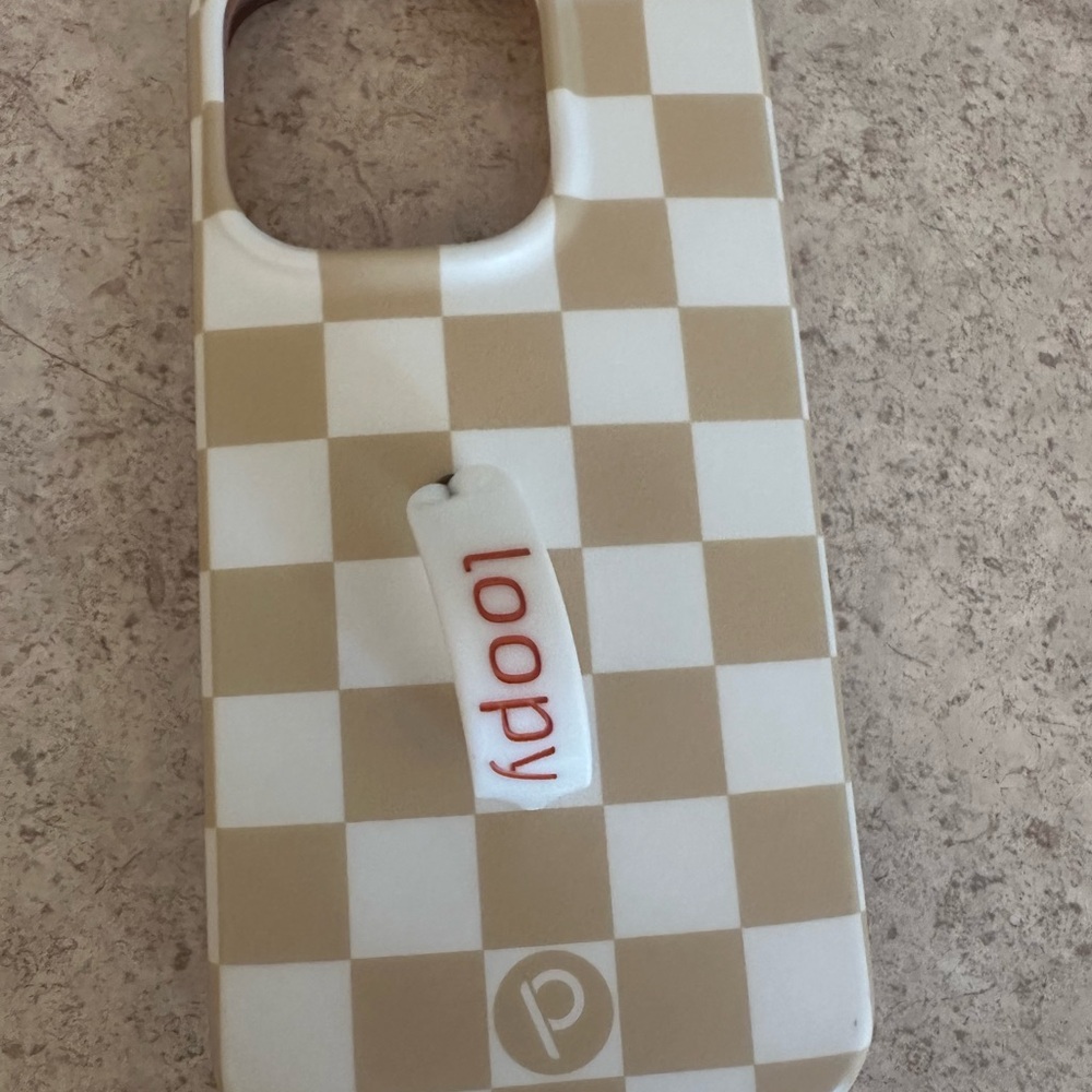 Loopy Case Tan and White Checkerboard iPhone 14 Pro Case